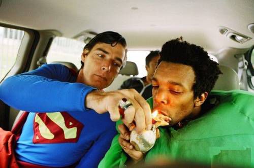 Celebrity Funny Pictures crisis for SuperMan and Halk