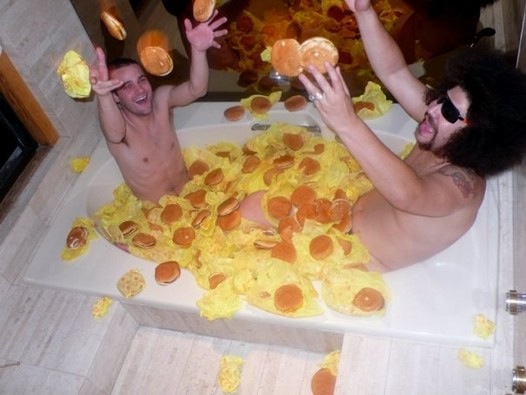 Extreme Funny Pictures  Is this what McDonalds managers dream of?